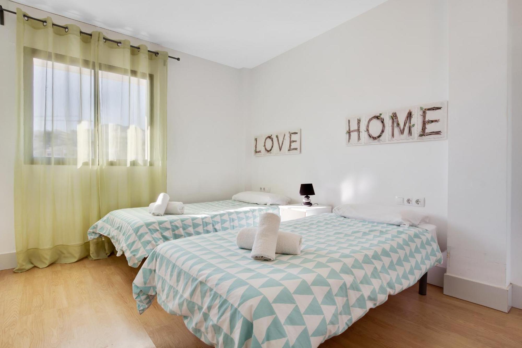 Carihuela Playa By Ivi Real Estate Lägenhet Torremolinos Exteriör bild